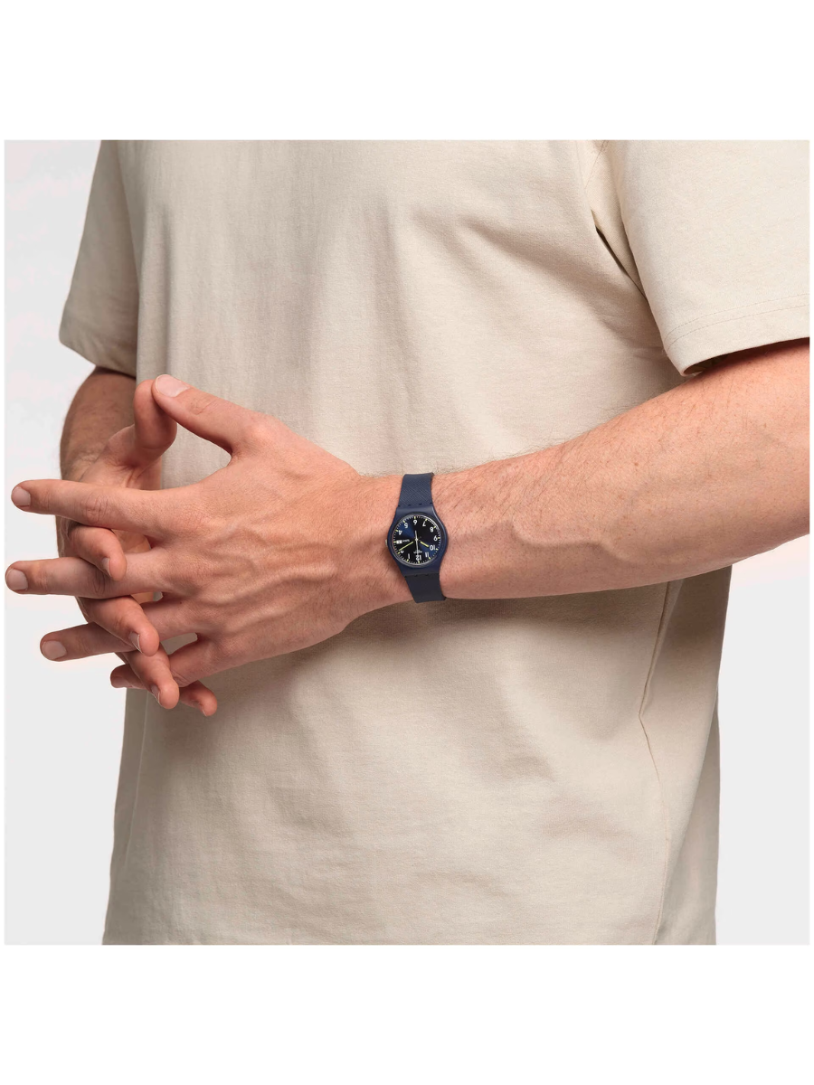 Swatch SIR BLUE SO28N702 Classic Blue Watch