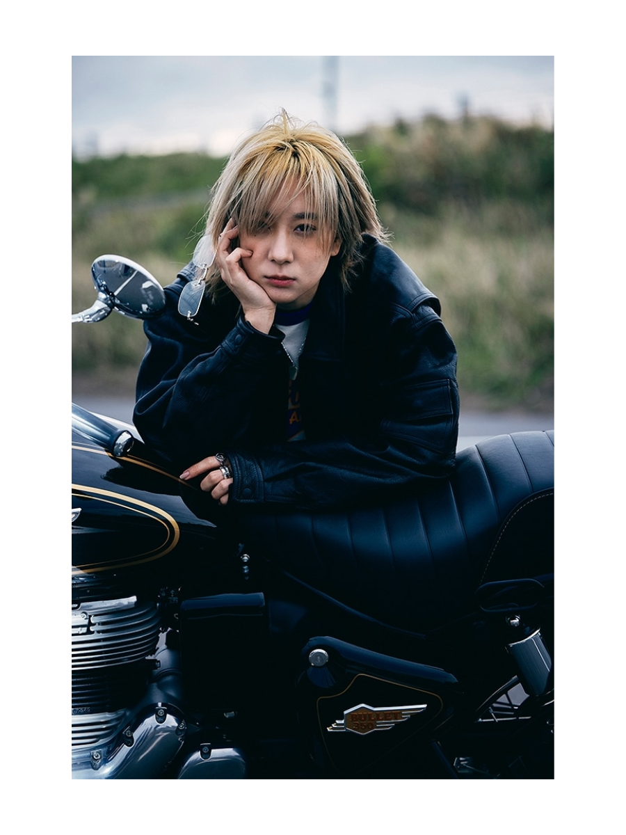 Kadost Limited Bonus Photo Book โ Saori Izawa PLAYer1