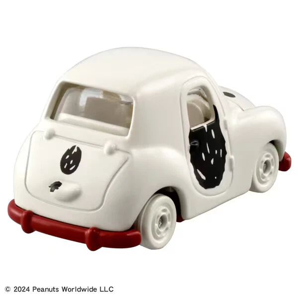 Takara Tomy No.153 Diecast Car Snoopy Car II