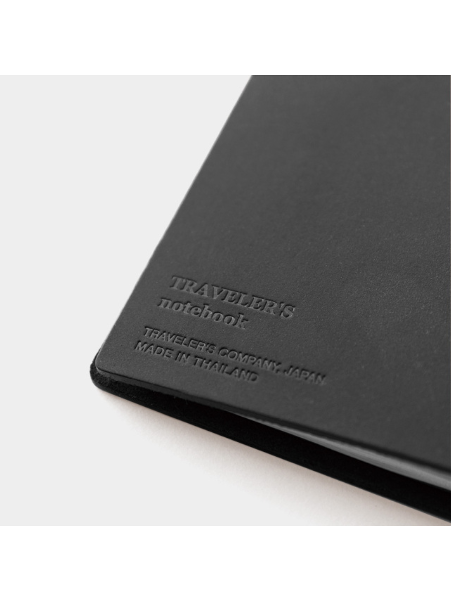 Traveler’s Notebook Regular Size Starter Kit Black