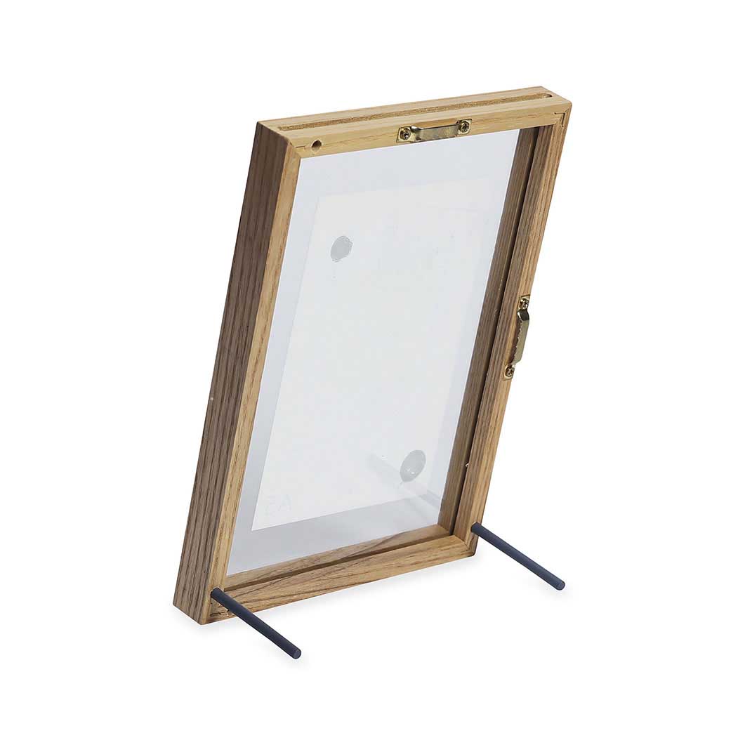 MOMA A4 Floating Wood Picture Frame
