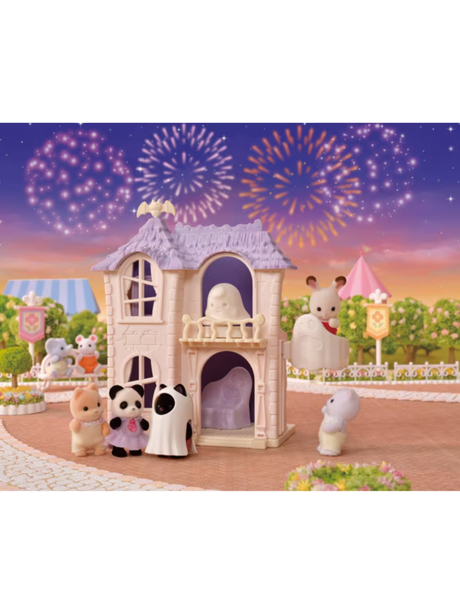 Sylvanian Families Halloween Haunted House Set
