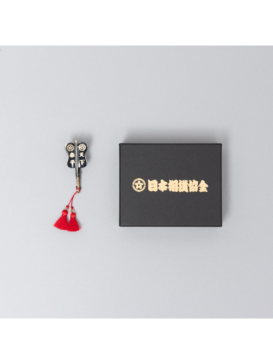 Sumo Gunbai Tie Pin