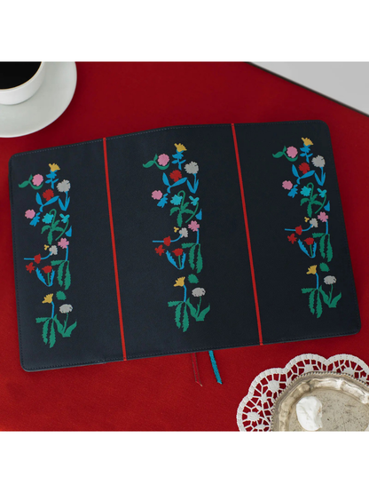 Hobonichi Techo 2027 Petit Bloom A5 Cousin Planner Cover