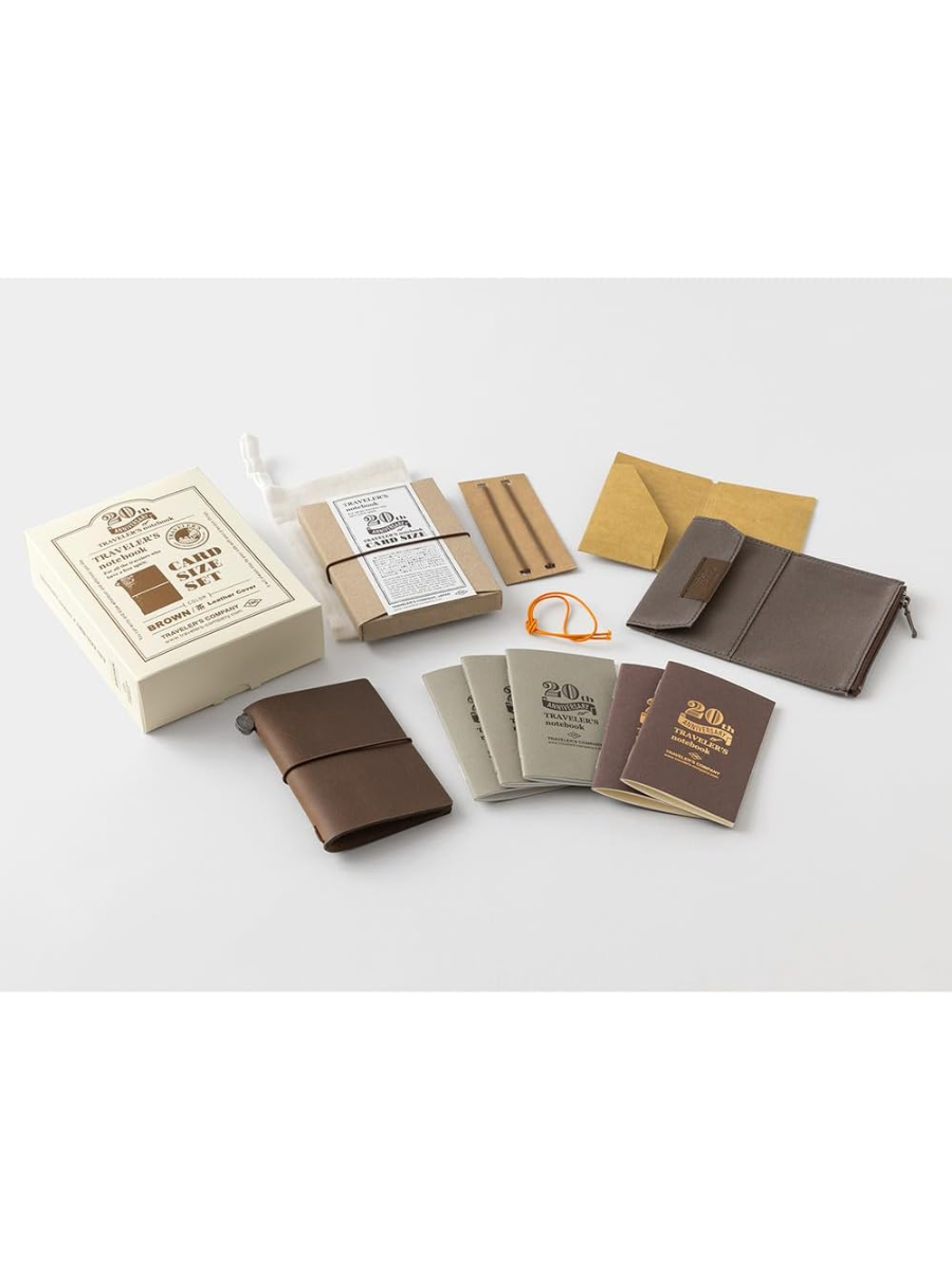 TRAVELER’S Notebook 20th Anniversary Card Size Set (Brown) 15412006