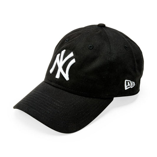 New Era 9TWENTY New York Yankees MoMA Edition Cap Black