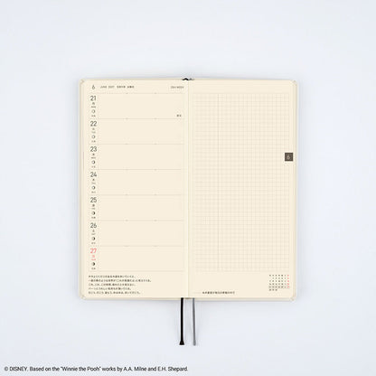 Hobonichi Techo 2027 Weeks Winnie-the-Pooh Story Time Loft Exclusive Planner [Pre-order]