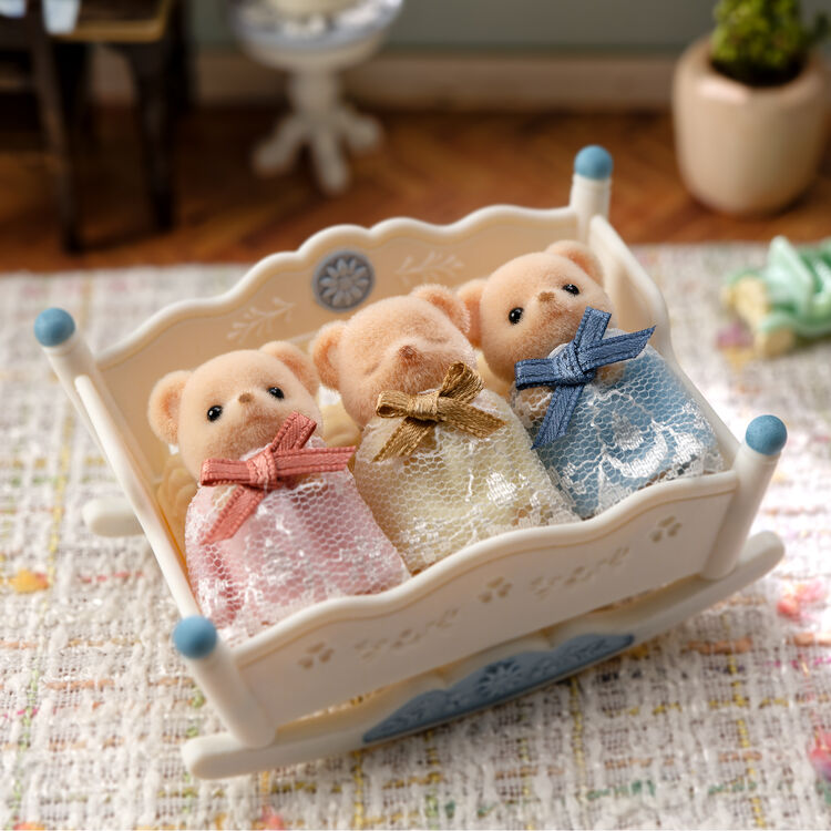 Sylvanian Families Biscuit Bear Triplets Healthy Baby Set