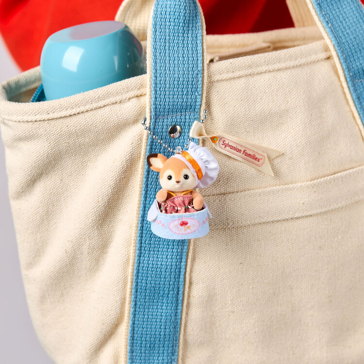 Sylvanian Families Deer Baby Soup Pot Costume Keychain