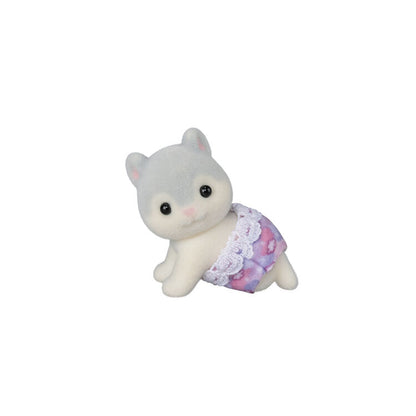 Sylvanian Families Flying Squirrel Siblings Sky Stroll Figure Set