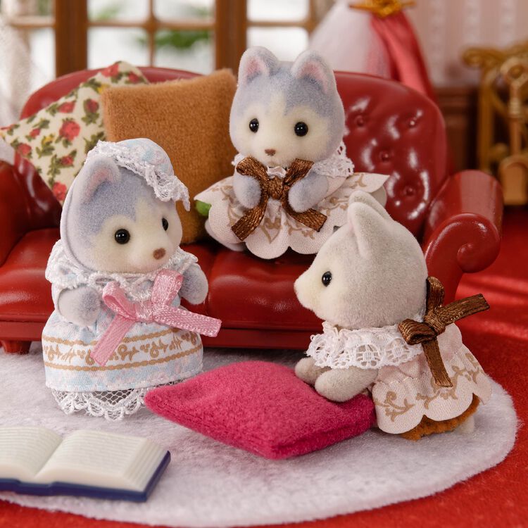 Sylvanian Families Elegant Set Husky Baby Figure Set