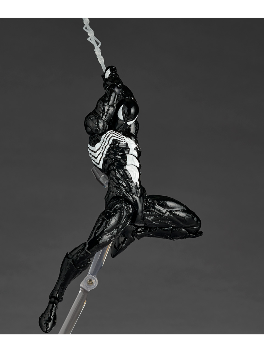 Revoltech Amazing Yamaguchi Symbiote Spider-Man Figure