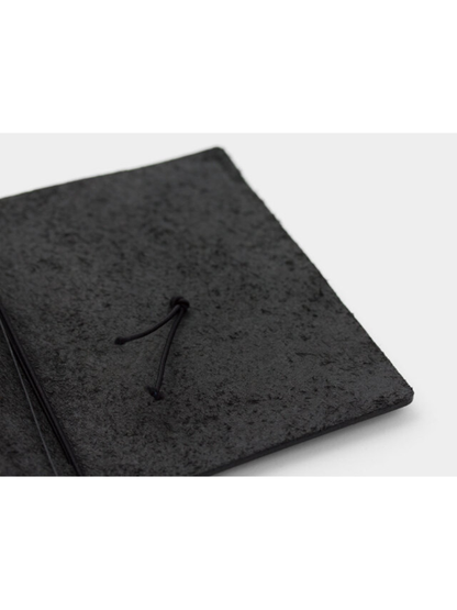 Traveler’s Notebook Passport Size Black Leather Starter Kit