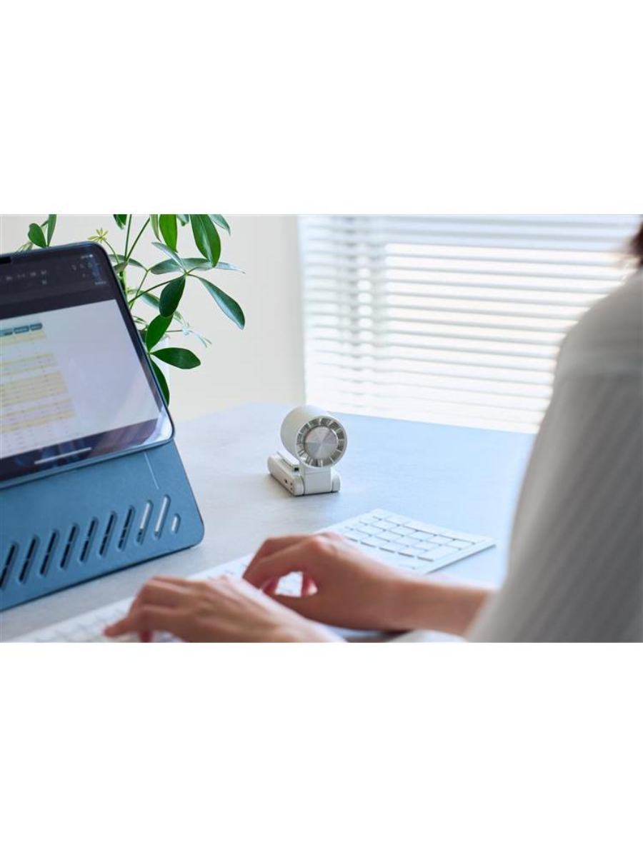 Freeze Well Turn Portable Turbo Fan with Peltier Cooling Plate