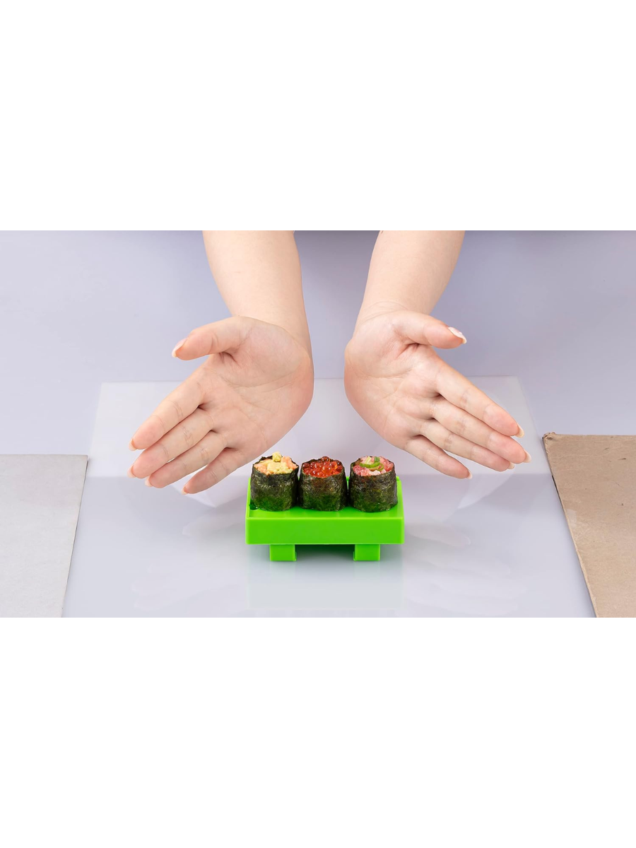 Takara Tomy Arts Sushi Rolling Factory