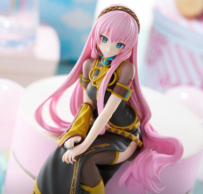 Hatsune Miku Series Megurine Luka Noodle Stopper Figure