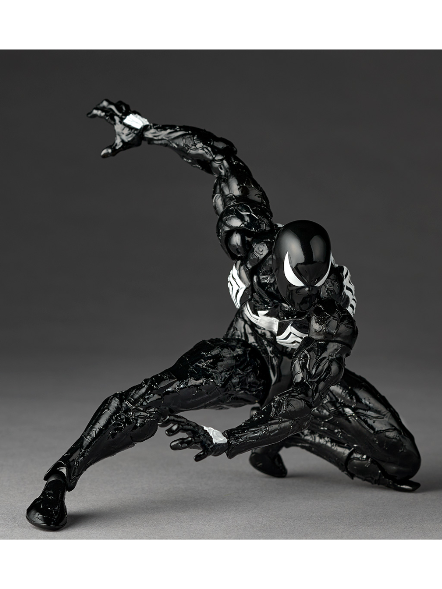 Revoltech Amazing Yamaguchi Symbiote Spider-Man Figure