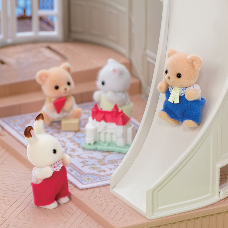 Sylvanian Families Shimmering Waters Red Roof House 2025