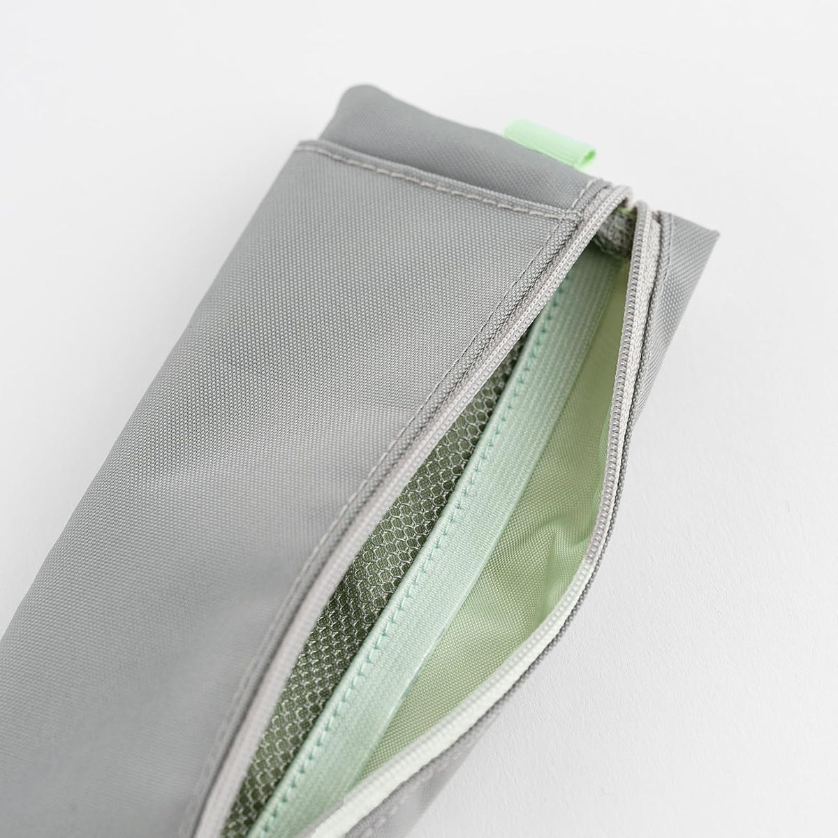 Hobonichi Techo 2026 Comodo Flat Pen Case