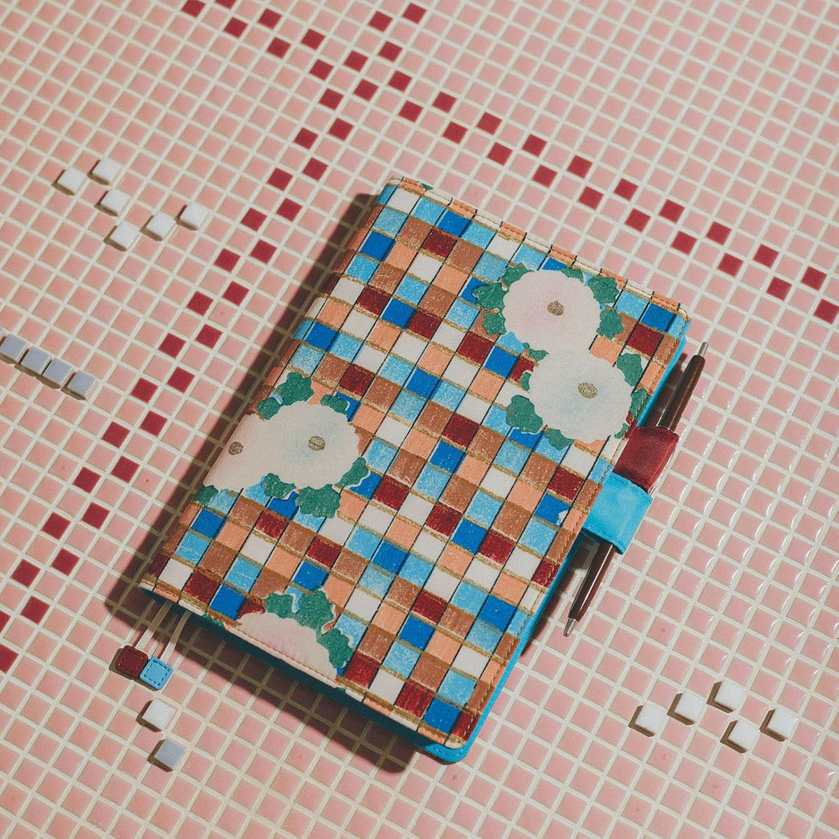 Hobonichi Techo 2026 Cousin A5 Artsodo Shin Bijutsukai Design Floral Cover
