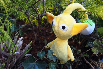 Sanei Boeki Pikmin Plush Toy – Yellow Pikmin ALL STAR COLLECTION