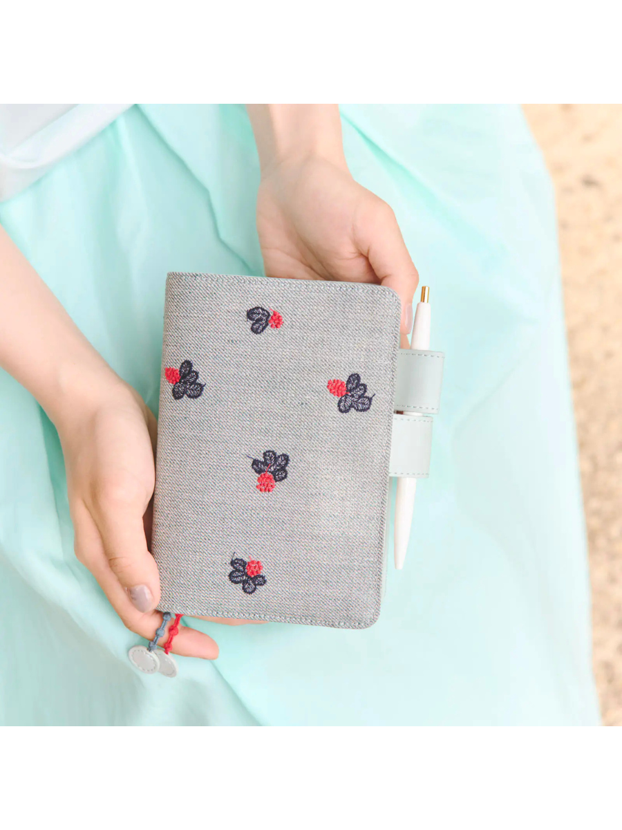 Hobonichi Techo 2027 A6 Cover – Mina Perhonen “Light Berry” (Green)