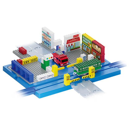 Takara Tomy Christmas Set Tomica & Plarail Block Town Box