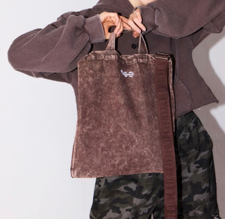 BTS WORLD TOUR ARIRANG Tote Bag – Japan Limited Edition