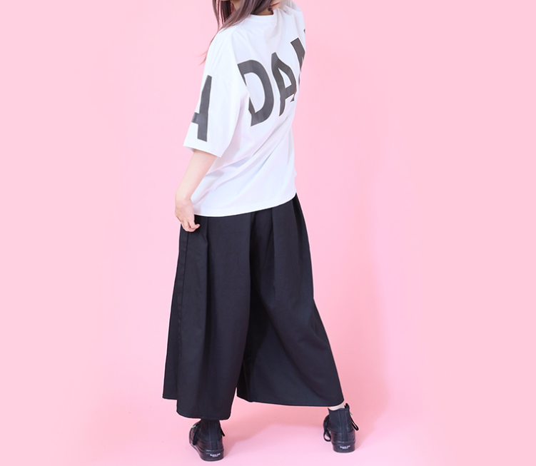 RADIO EVA 695 ADAMS T-Shirt