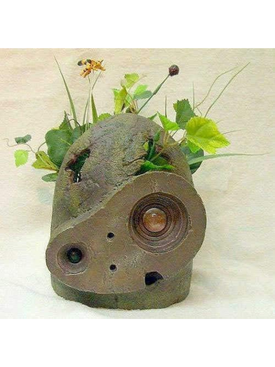 Castle in the Sky Laputa Robot Soldier Planter – Decorative Garden Pot