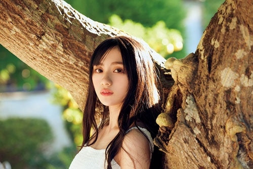 Etude – Sakura Kawasaki 1st Photobook Japanese