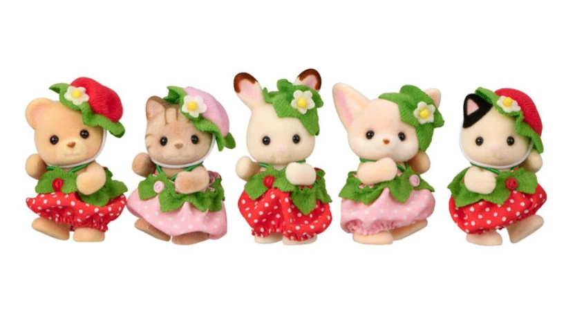 Sylvanian Families Baby Strawberry Doll Set