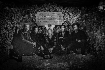 Queens of the Stone Age Alive in the Catacombs Japan Edition CD