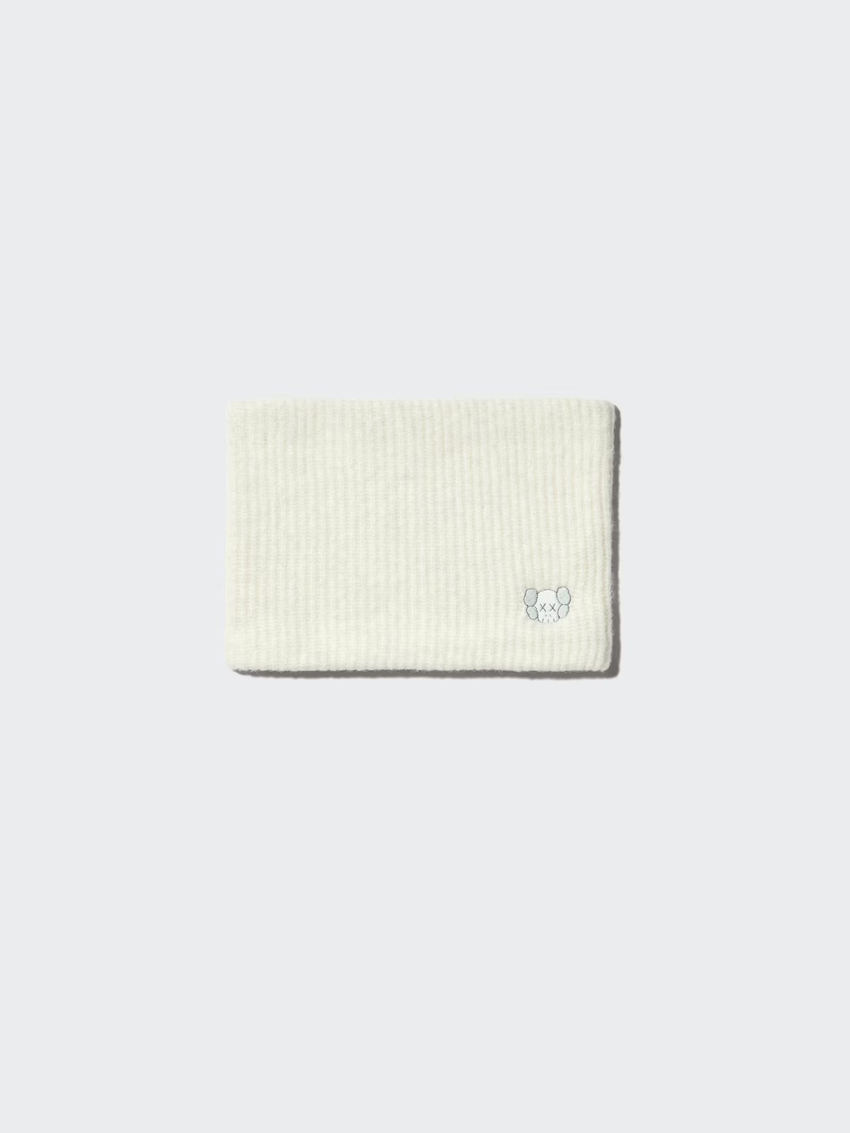 Uniqlo KAWS Winter HEATTECH Soufflé Yarn Knit Neck Warmer