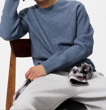 Soufflé Yarn Crew Neck Sweater