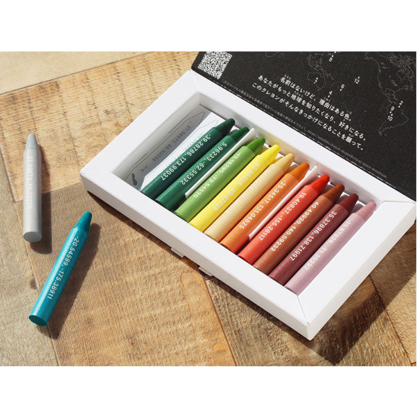 Hobonichi Techo 2026 Mountain or Sea Crayons 12 Colors Natural Wax Set