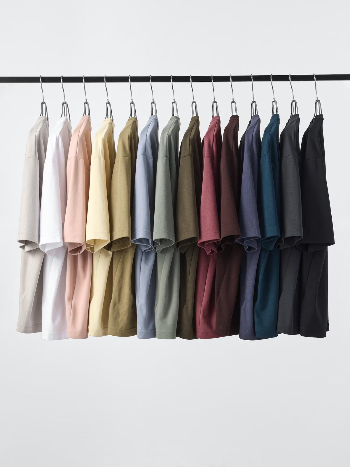 UNIQLO U AIRism Cotton Oversized Crew Neck Half-Sleeve T-Shirt