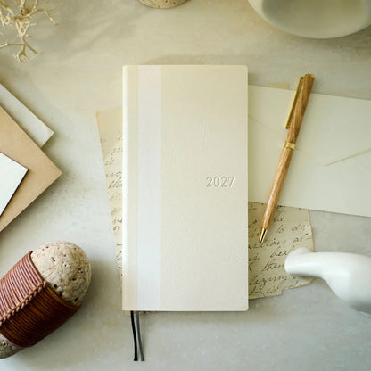 Hobonichi Techo 2027 Weeks White Line Ivory