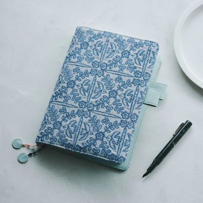 Hobonichi Techo 2027 minä perhonen felice Blue A5 Cousin Planner Cover
