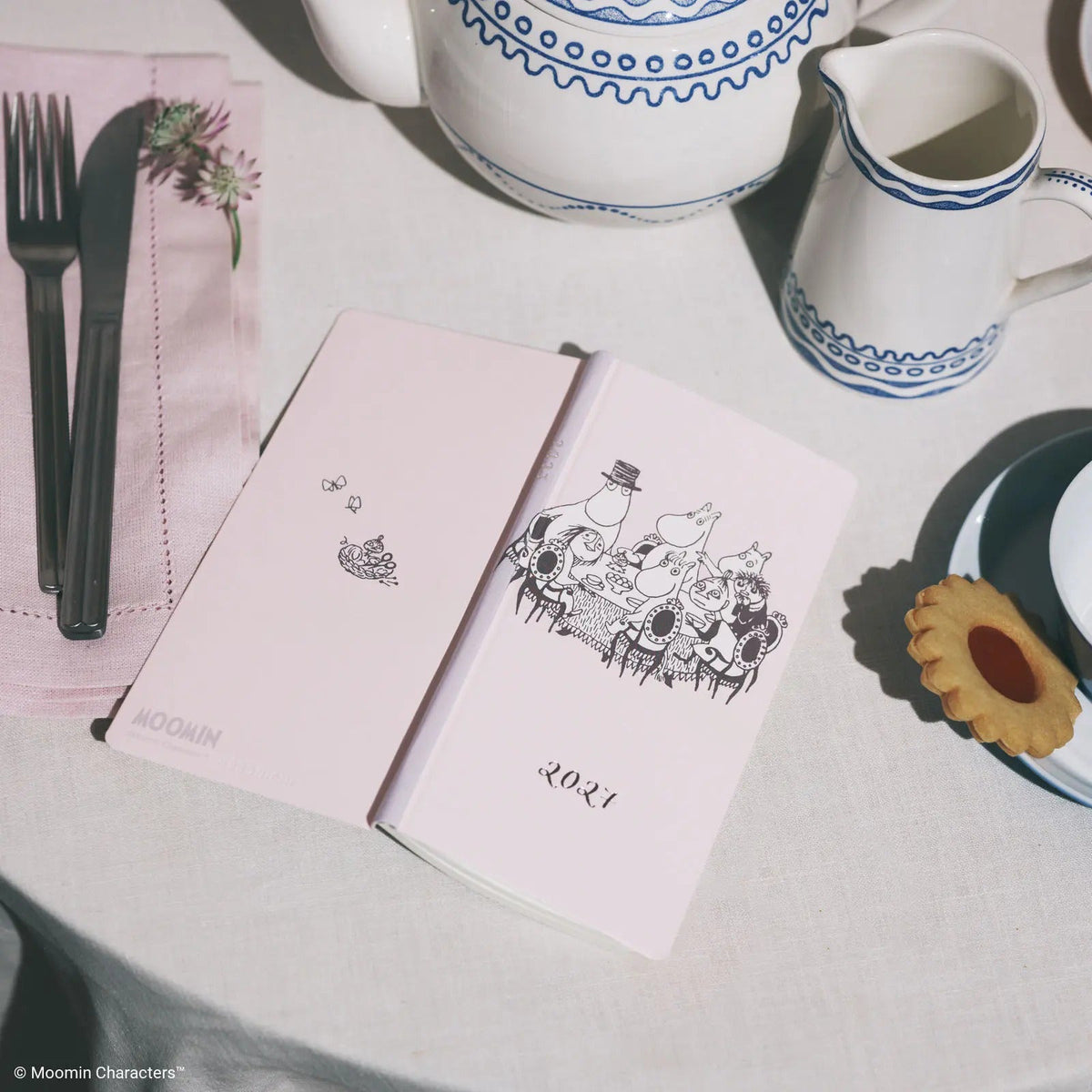 Moomin Hobonichi "Gather Around the Table" 2027 Weeks Planner