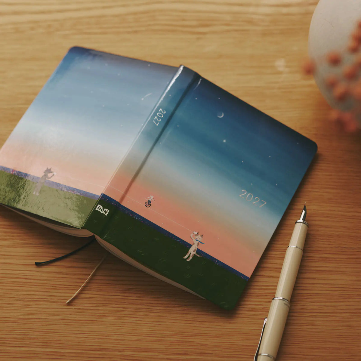 Hobonichi Techo 2027 Kubota Hiroko Until the Moon Is Full HON A6 Daily Planner