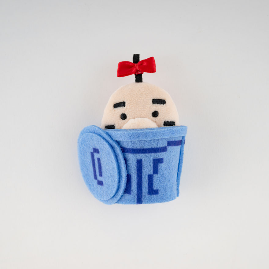 MOTHER Magnetic Plush Mascot Series 2 – Heals the body. It's Mr. Saturn.