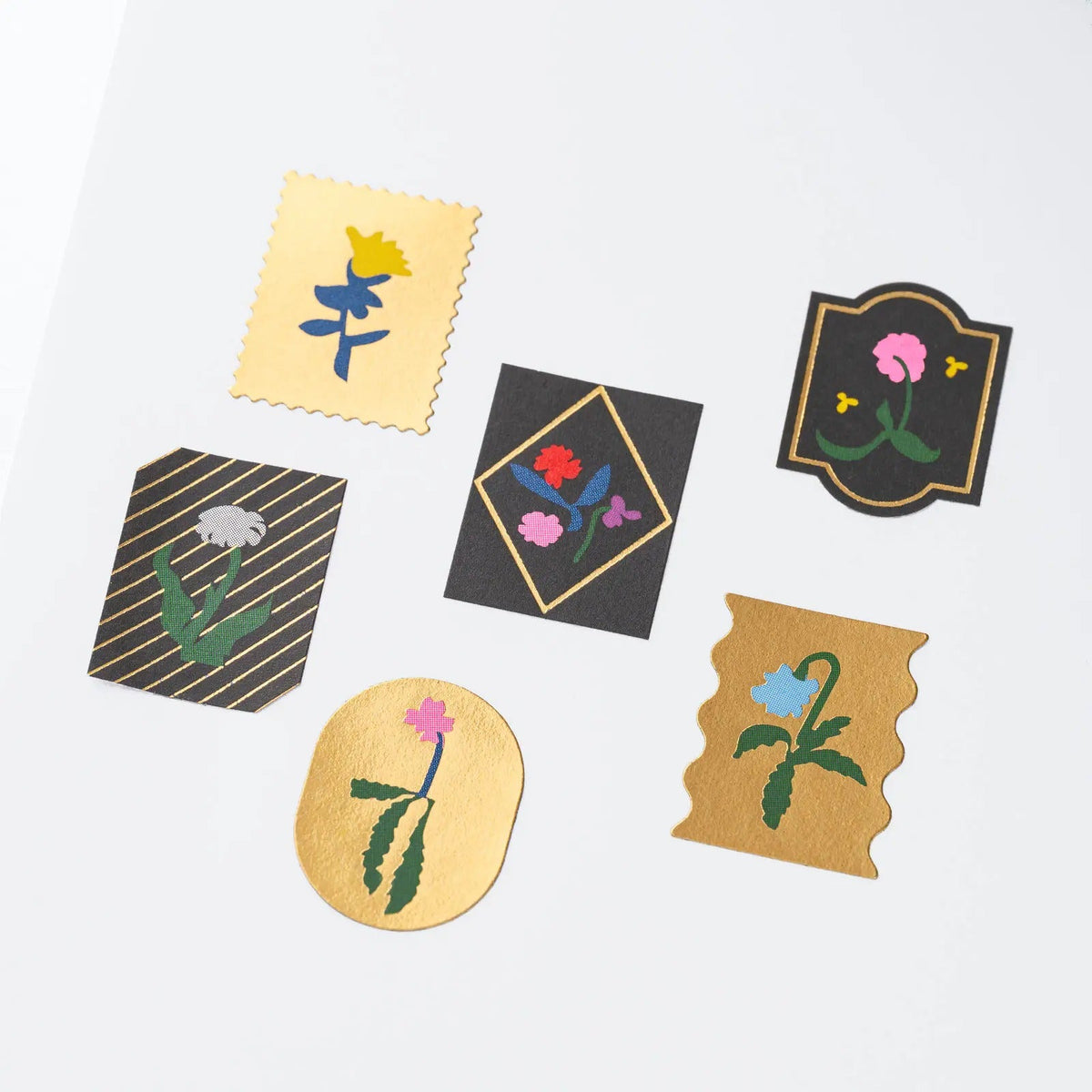 Yoshie Watanabe Petit Bloom Gold Foil Stickers – 49-Piece Floral Decorative Sticker Set for Hobonichi Techo