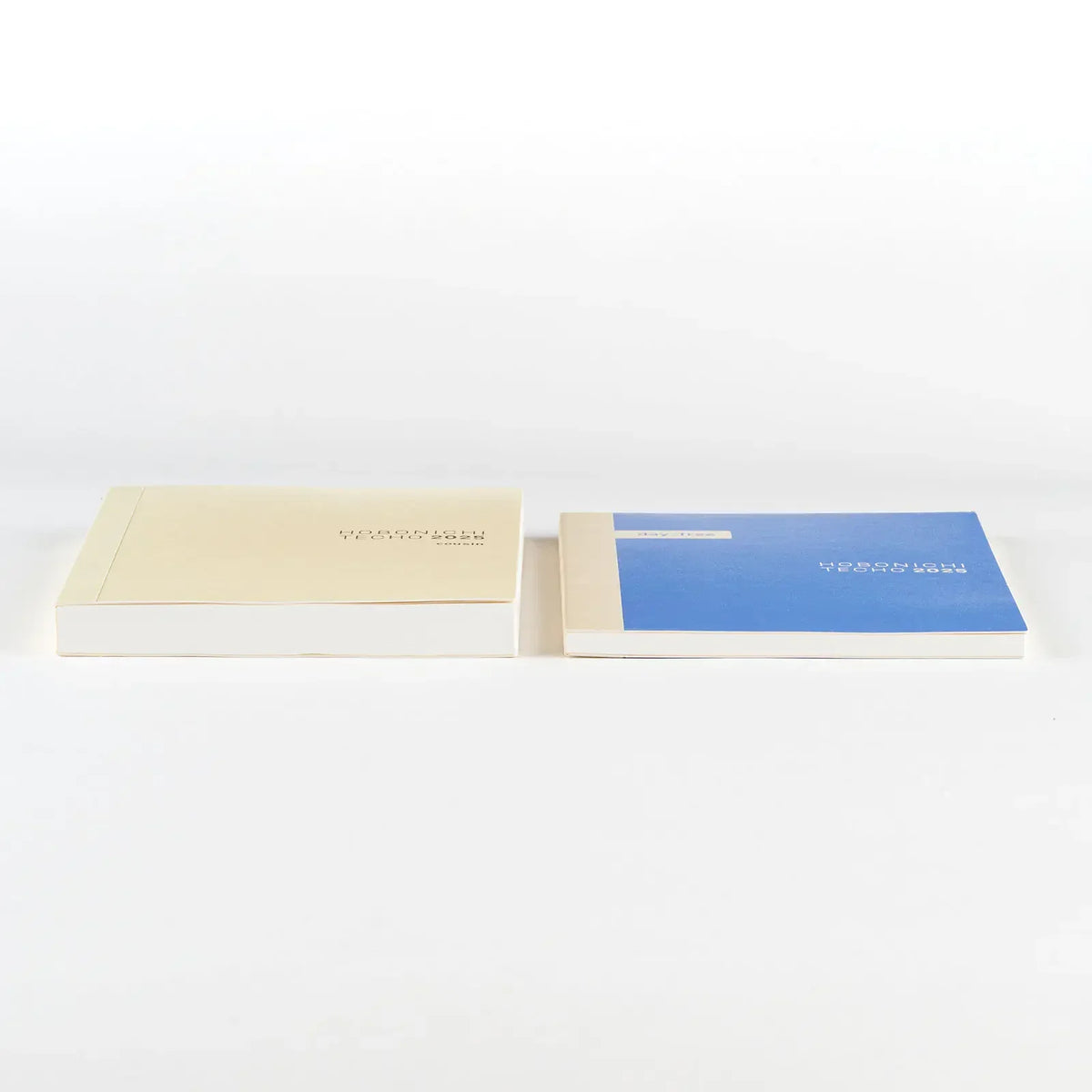 Hobonichi Techo 2027 Day-Free A5 Planner Monthly + Notebook Japanese Version