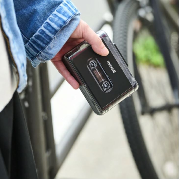 Maxell MXCP-P100 Portable Cassette Player