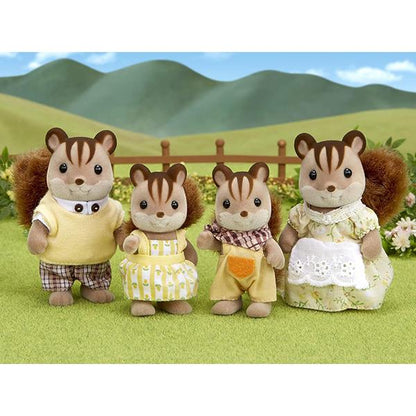 Calico Critters Walnut Squirrel Family FS-17 Figure Set